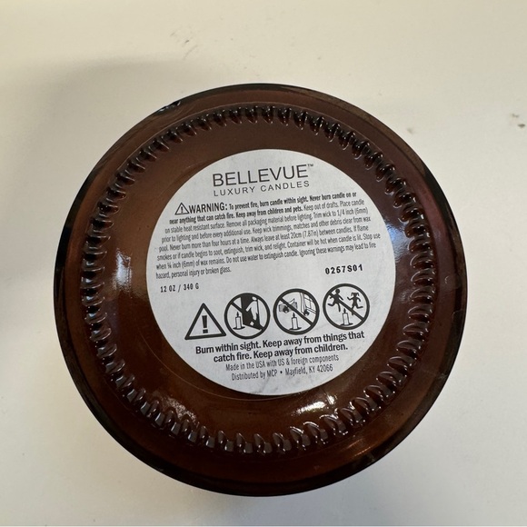 Bellevue Luxury Candle Chai Cardamom 12 OZ - Picture 3 of 3